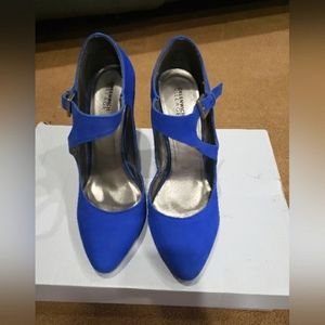 Blue faux suede heels